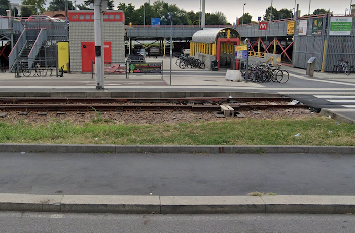 Linea gialla M3 metropolitana: da sud a nord della città di Milano