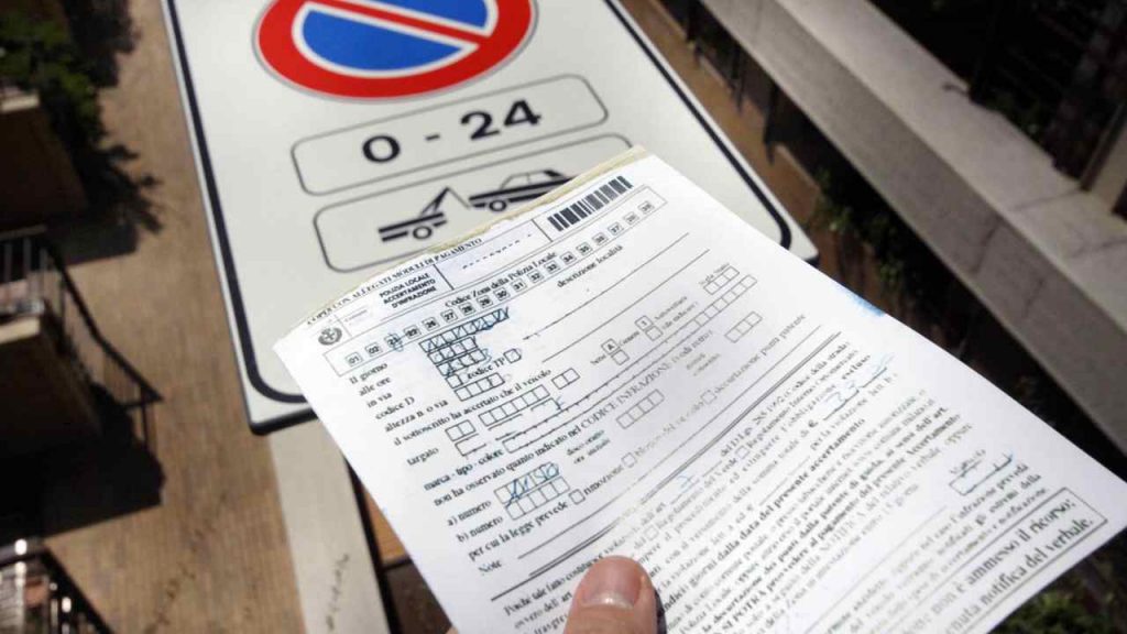 Ricorso multe online | tempi, costi e differenze tra Prefetto e Giudice di Pace; l’allegato che fa la differenza